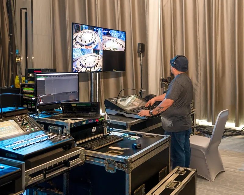 Live event technical control and show production for ENACT Majlis
