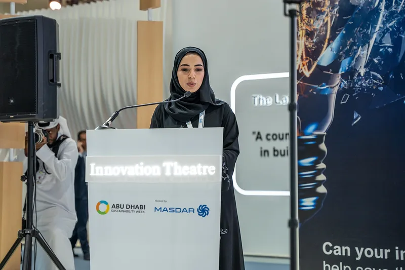 FoodTech Challenge speaker presenting at the Innovation Theatre during Abu Dhabi Sustainability Week